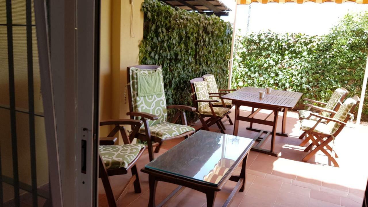 Jardines Del Golf Apartment *